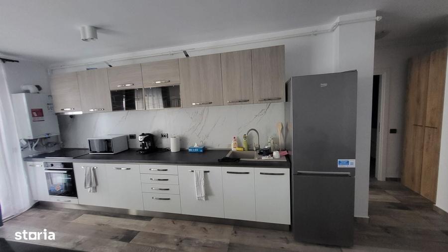 Apartament cu 2 camere decomandat în Florești