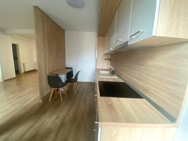 Apartament cu 2 camere în Cetate
