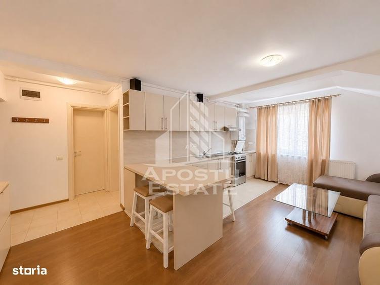 Apartament cu 3 camere în Dumbrăvița