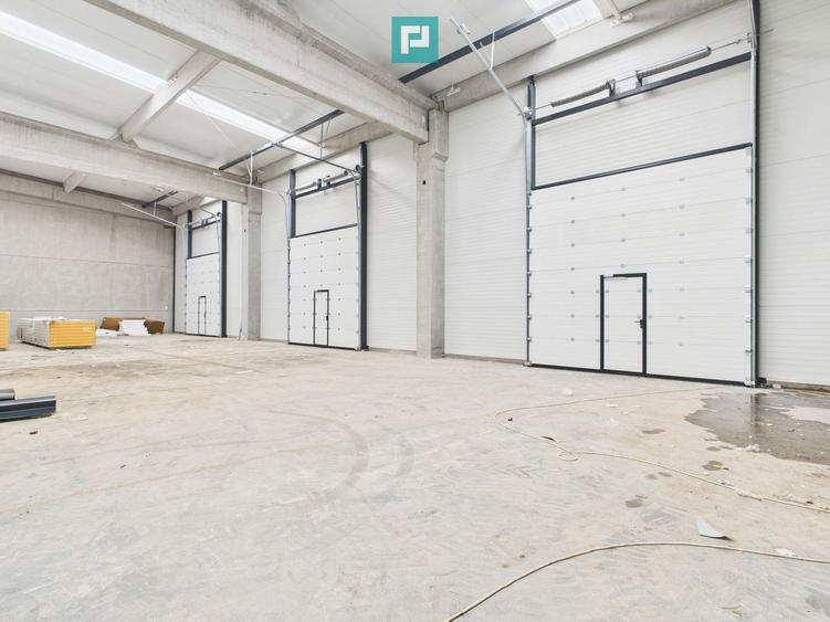 Spațiu industrial, de 200 mp, în Săcălaz