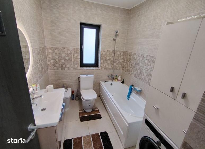 Casă cu 3 camere cu Teren 500 Mp în Miroslava