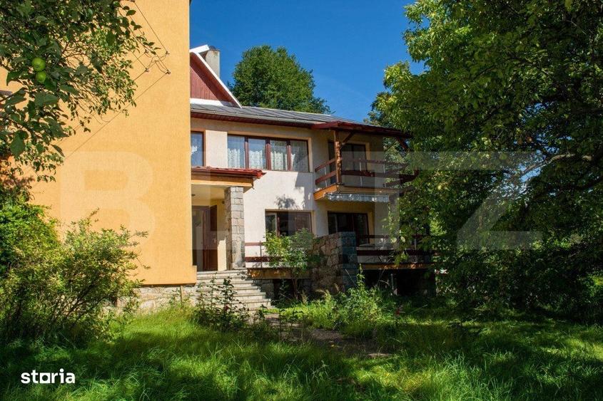Casă cu 4 camere în Cormaia