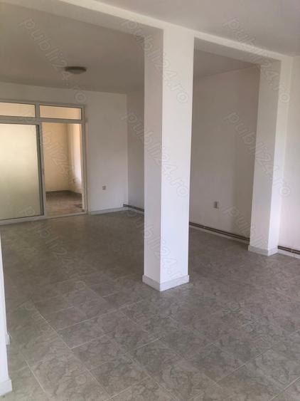 Casă cu 6 camere în Dej