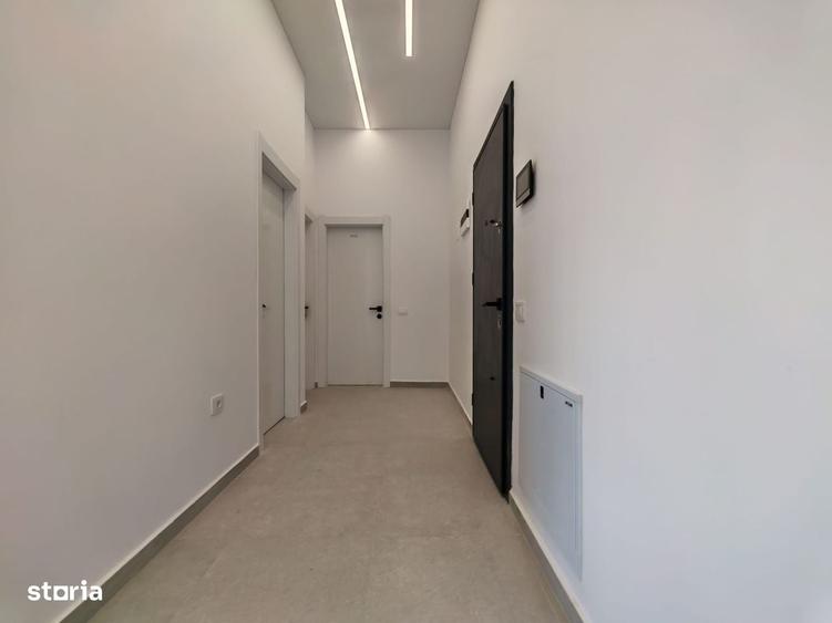 Apartament cu 3 camere decomandat în Energia