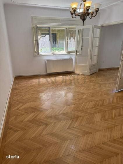 Apartament cu 5 camere în Floreasca