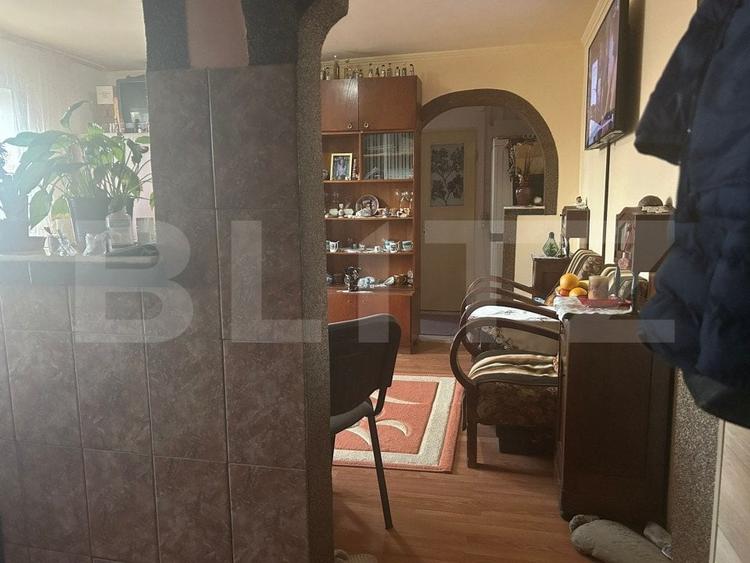 Apartament cu 2 camere, 36 mp, zona-Micro 14 - 8