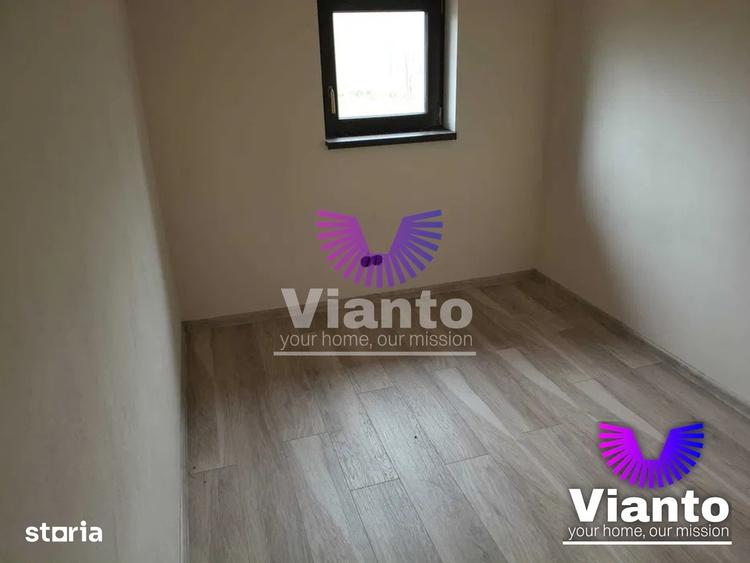 Casă cu 2 camere cu Teren 1300 Mp în Roșia