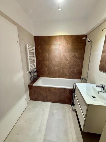 Apartament cu 2 camere semidecomandat, mobilat în Lujerului