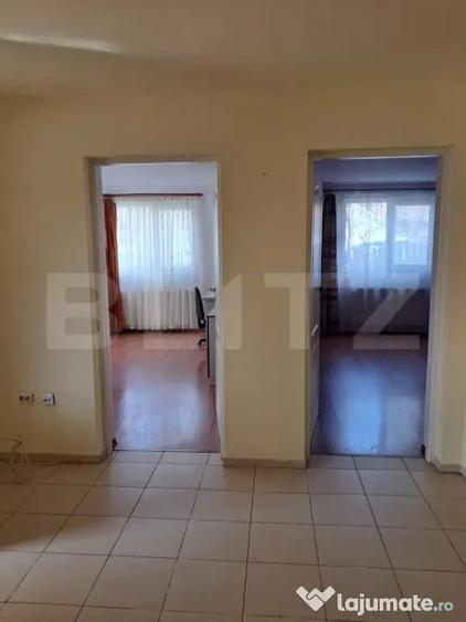 Casă cu 3 camere cu Teren 240 Mp în Central