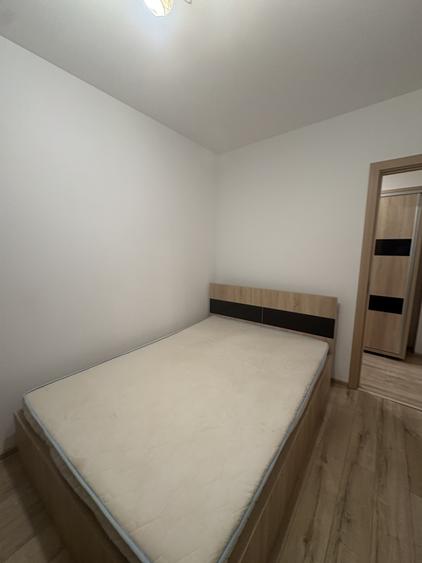 Apartament cu 3 camere decomandat, mobilat în Drumul Taberei