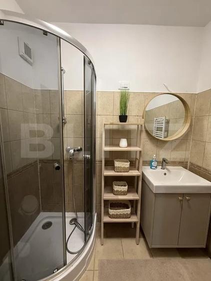 Apartament cu 2 camere decomandat, mobilat în Târgu Cucu