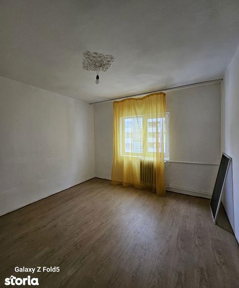Apartament cu 2 camere în Dragoș Vodă