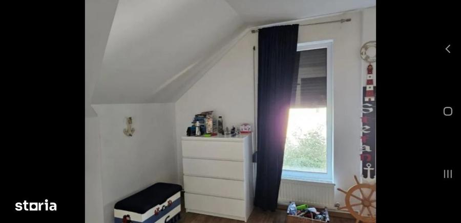 Casă cu 4 camere cu Teren 300 Mp în Valu lui Traian