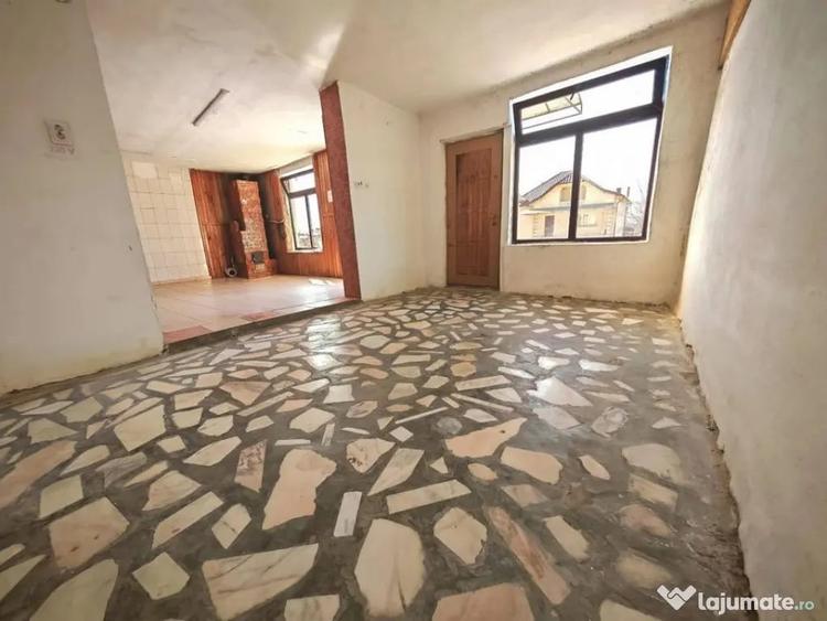 Spațiu comercial, de 140 mp, în Dârmănești