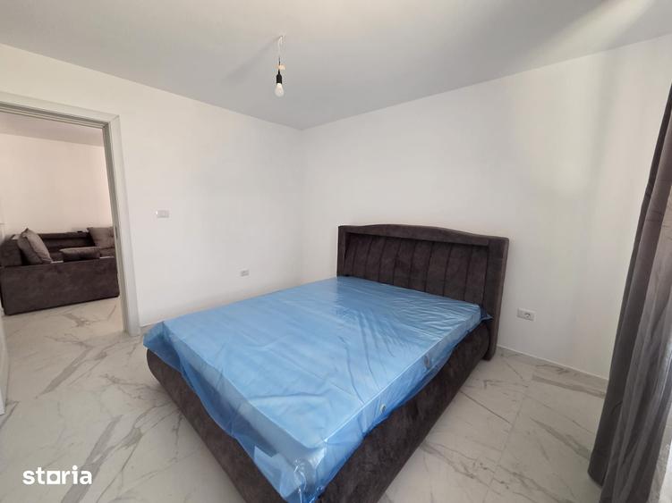 Casă cu 3 camere cu Teren 300 Mp în Clucereasa