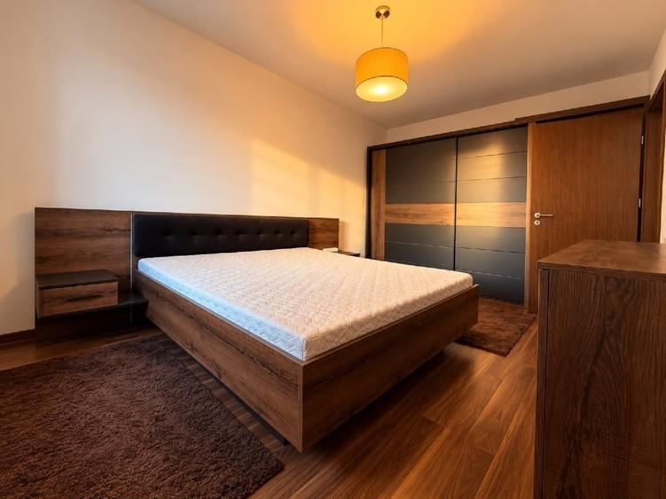 Apartament cu 3 camere în Soarelui