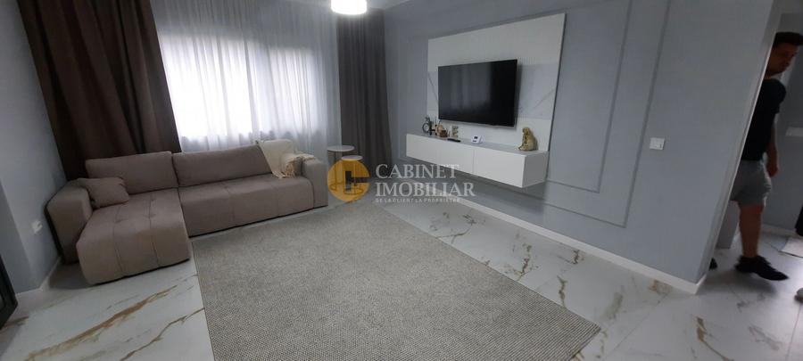 Casă individuală cu 4 camere cu Canalizare în Miroslava