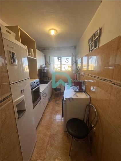 Apartament cu 2 camere semidecomandat în Astra