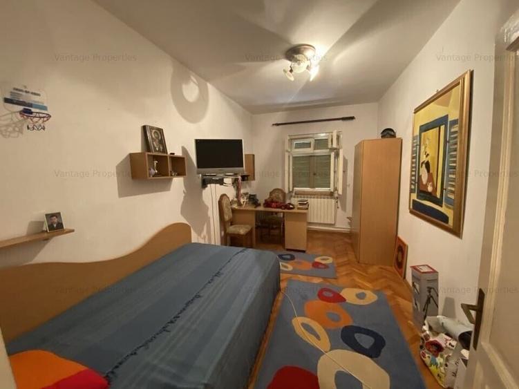 Vila 4 camere cu piscina si gradina, zona Snagov-langa padure - 11