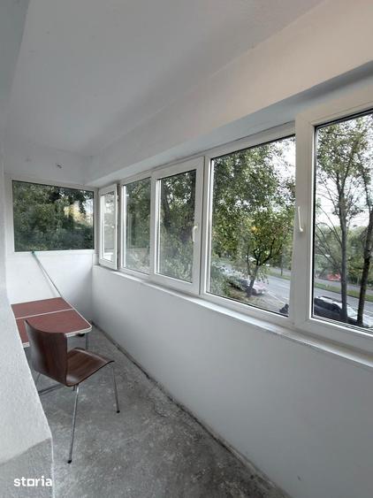 Apartament cu 4 camere în Băneasa