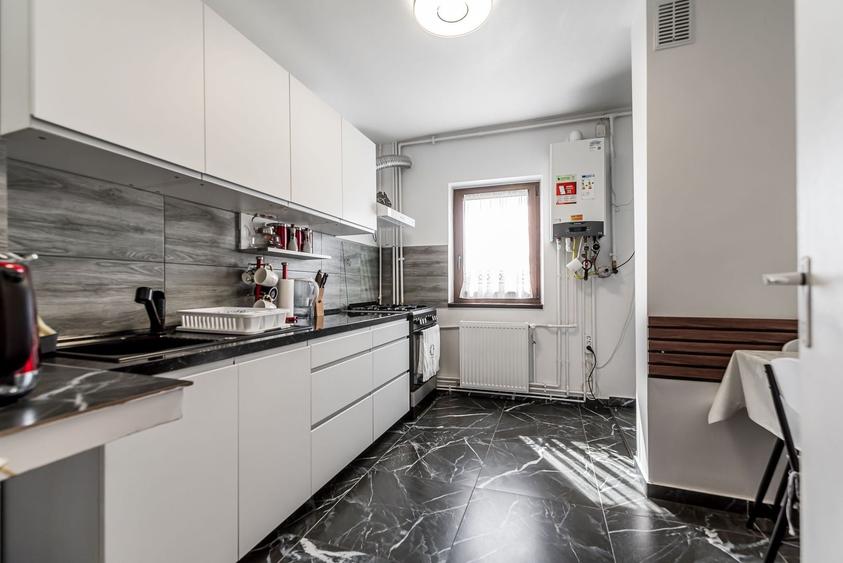 Apartament cu 2 camere semidecomandat în Micălaca
