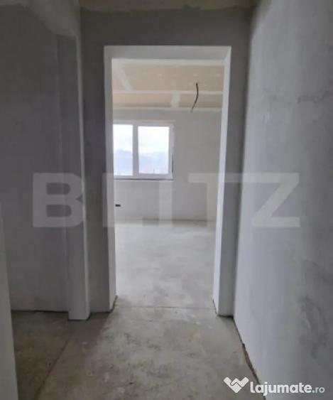 Casă cu 4 camere cu Teren 319 Mp în Stolna
