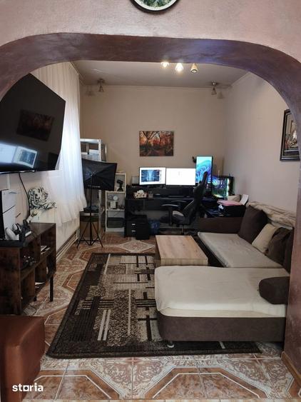 Casă cu 3 camere cu Teren 142 Mp în Tomis II