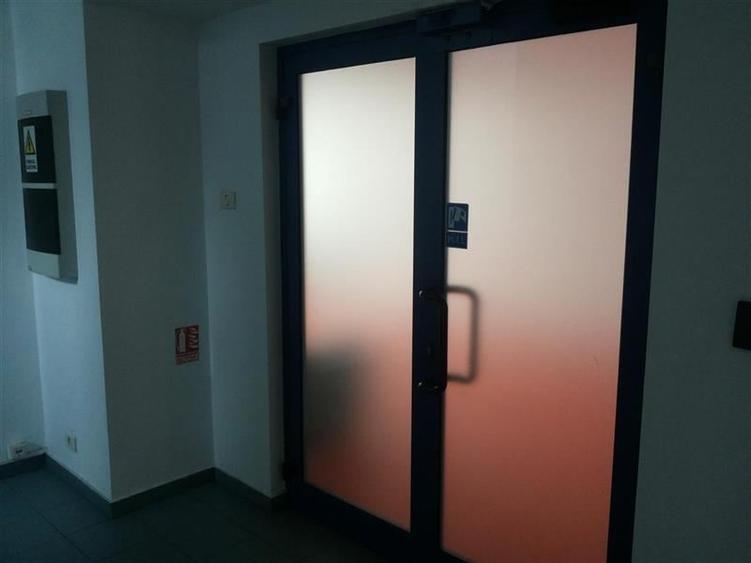 Vanzare spatii birouri - 230 mpc - pret/etaj - 13