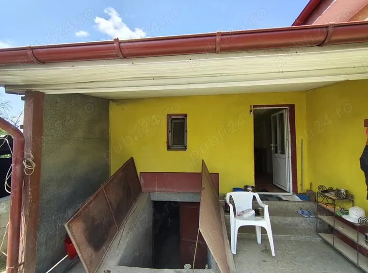 Casă cu 3 camere în Călui