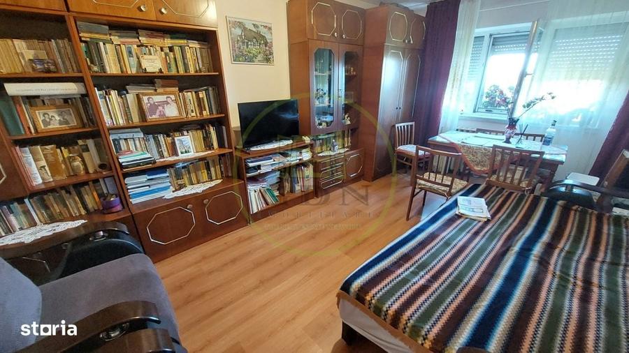Apartament cu 2 camere decomandat în Cornitoiu