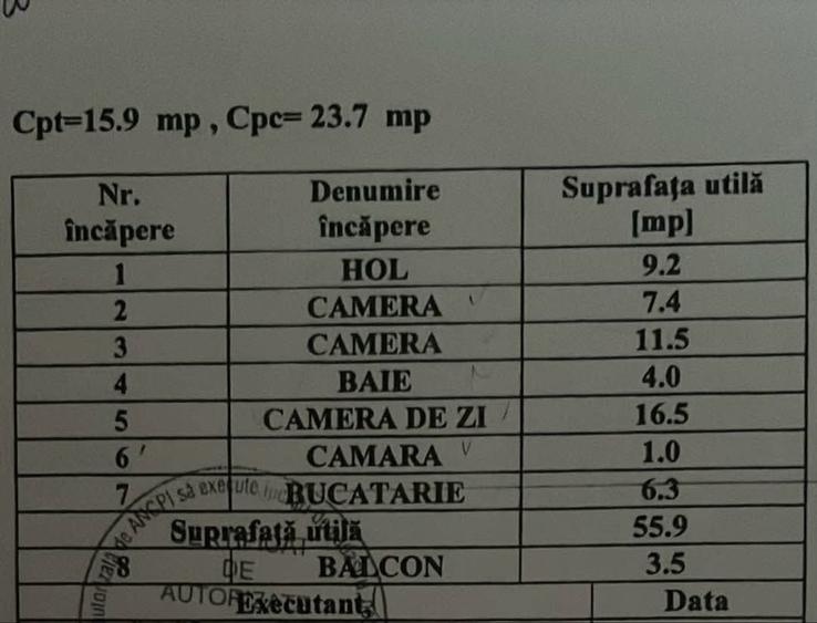 Apartament cu 3 camere decomandat în Central