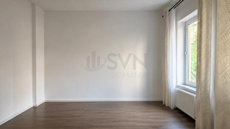 Casă individuală cu 5 camere cu Teren 80 Mp în P-ța Unirii