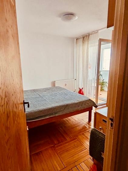 Apartament cu 2 camere semidecomandat în Dristor