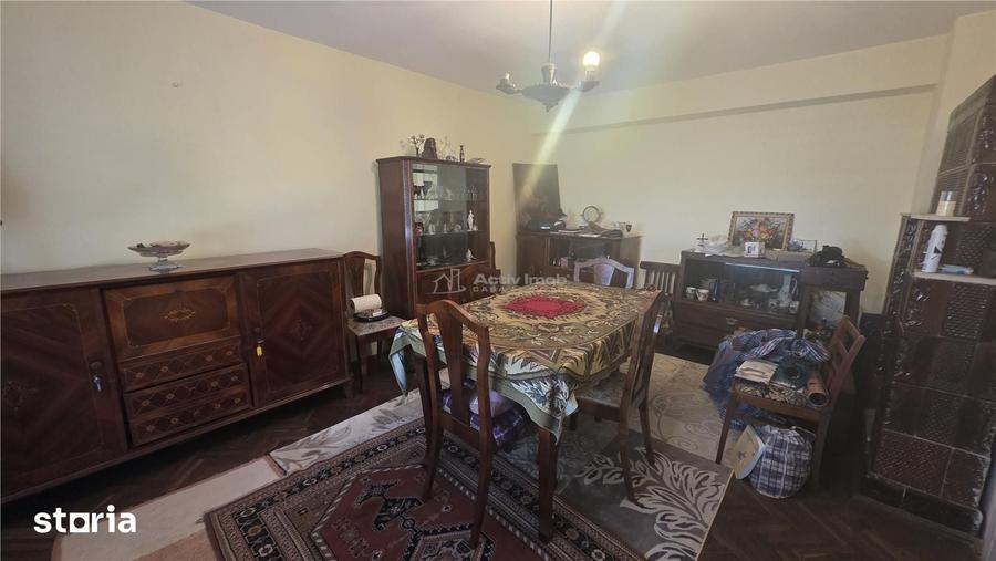 Casa P+E+beci, teren 168 mp, pretabila - locuinta, cabinete - Puskin - 3