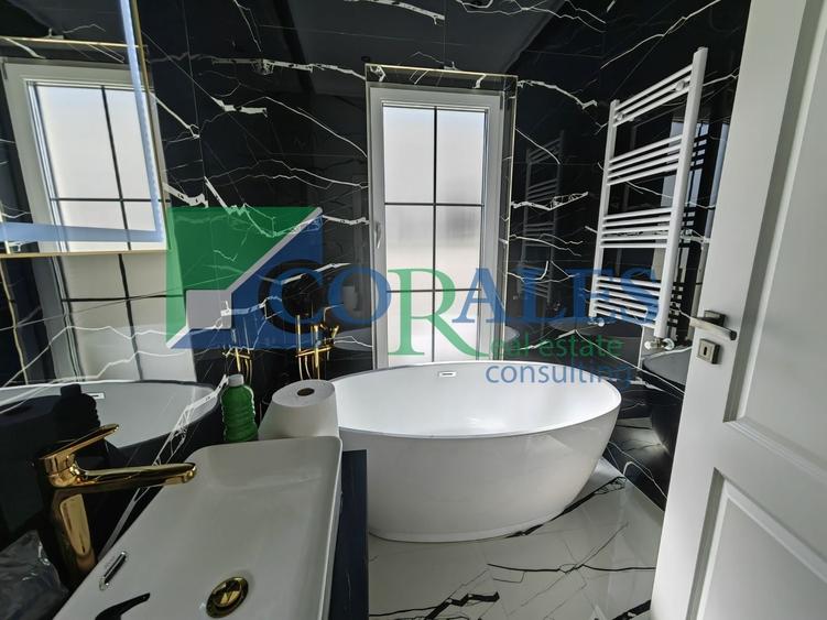 Duplex cu 4 camere cu Canalizare în Săcălaz