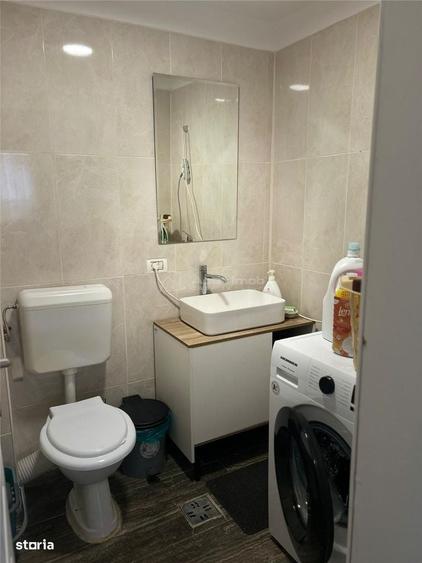 Casă cu 4 camere cu Teren 500 Mp în Central