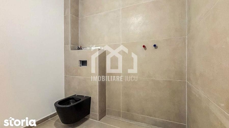 Casă cu 4 camere cu Teren 750 Mp în Jucu