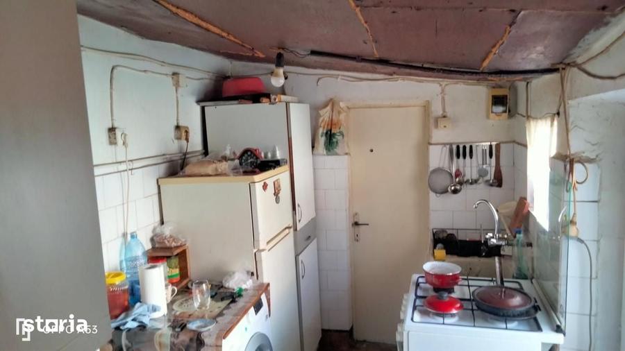 Casă cu 3 camere cu Teren 196 Mp în Coiciu