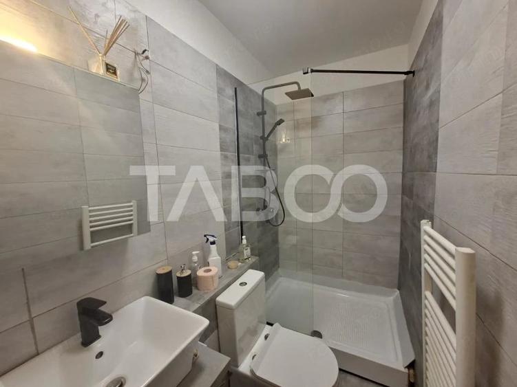 Apartament cu 2 camere decomandat în Ștrand