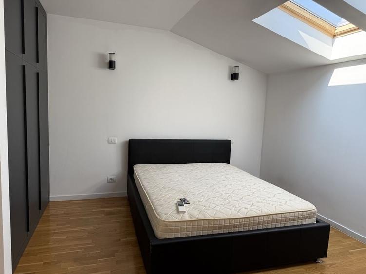 Casă cu 4 camere cu Teren 150 Mp în Central