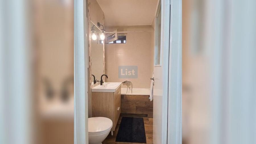 Apartament cu 3 camere semidecomandat în Gheorgheni