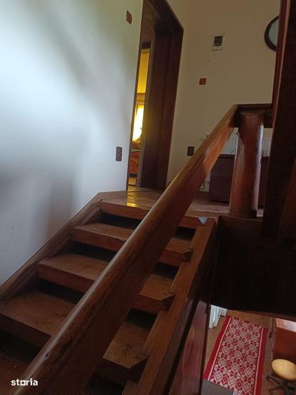 Casă cu 4 camere cu Teren 1584 Mp în Central