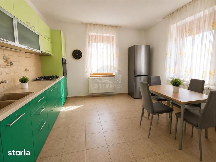 Casă cu 5 camere decomandat cu Teren 545 Mp în Reșița