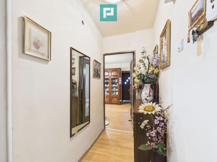 Apartament cu 2 camere semidecomandat, mobilat în Micro 15