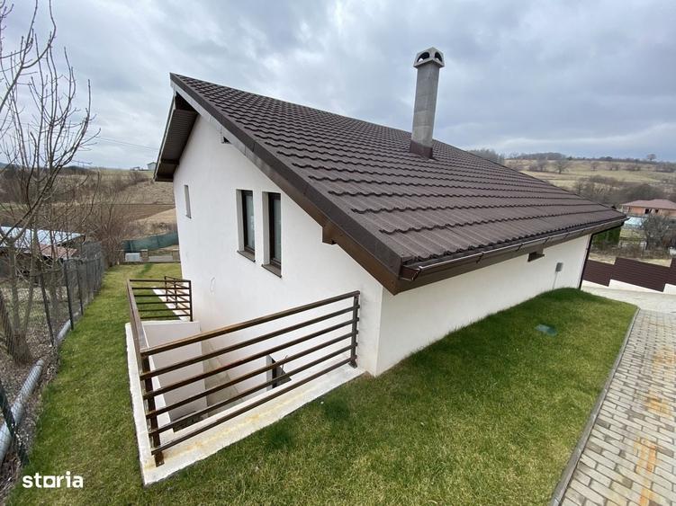 Comision 0% | Casa premium 4 camere de vanzare in ansamblu modern | St - 9
