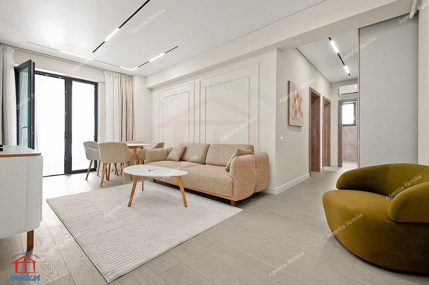 Apartament cu 3 camere decomandat în Central