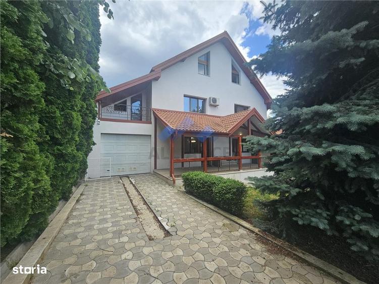 Casă cu 4 camere cu Teren 650 Mp în Popas Păcurari