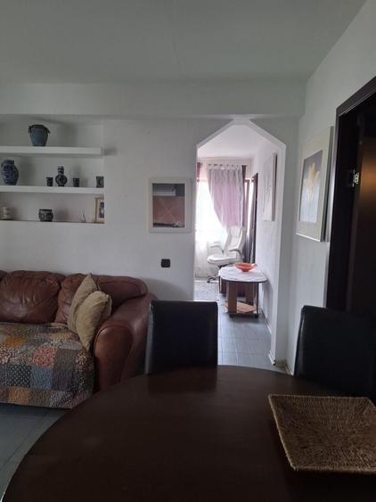 Apartament cu 2 camere decomandat în Valea Lupului