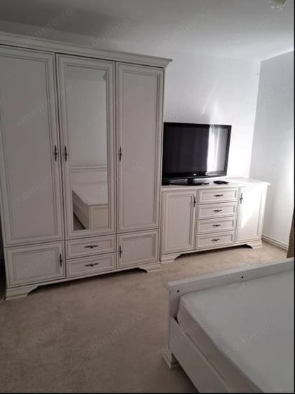 Apartament cu 2 camere decomandat, mobilat în Girocului