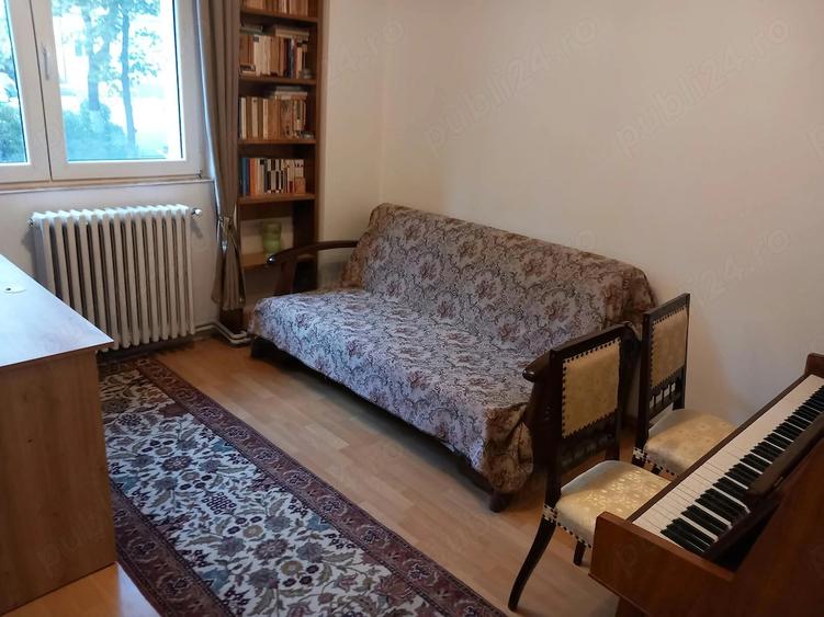 Apartament cu 3 camere decomandat în Ultracentral